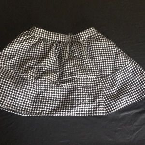 Short flare express skirt